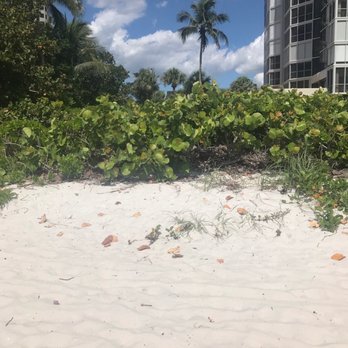 Gulf Shore Beach - Condos along beach Naples Florida - Parks Near Me - Naples, Florida