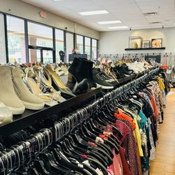Clothes Mentor Ocoee, FL