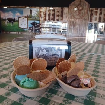 The Milk House - Ice cream flights - Farms Near Me - Greenville, Illinois The Milk House - Ice cream flights - Farms Near Me - Greenville, Illinois