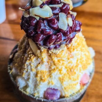 LUMI Dessert Cafe - Red bean and injeolmi - Desserts Near Me - Lynnwood, Washington LUMI Dessert Cafe - Red bean and injeolmi - Desserts Near Me - Lynnwood, Washington