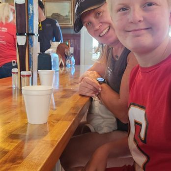 Old County Burger - Counter seating too - Burgers Near Me - Pine, Arizona Old County Burger - Counter seating too - Burgers Near Me - Pine, Arizona