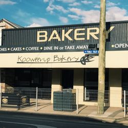 KooWeeRup Bakery