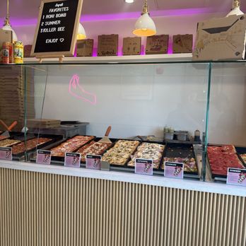 Sugo - pizza selection - Pizza Near Me - Costa Mesa, California Sugo - pizza selection - Pizza Near Me - Costa Mesa, California