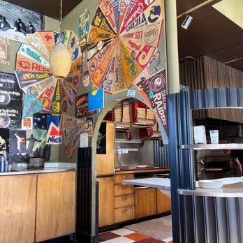 Old School Pizzeria - Pizza Near Me - Olympia, Washington Old School Pizzeria - Pizza Near Me - Olympia, Washington