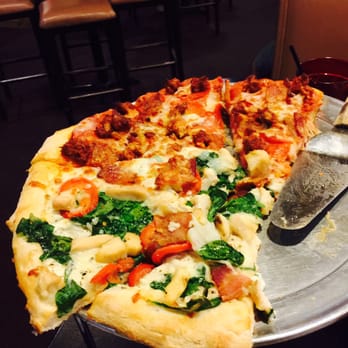 Giovanni's - Half white chicken and half meatzzz - Pizza Near Me - Mammoth Lakes, California