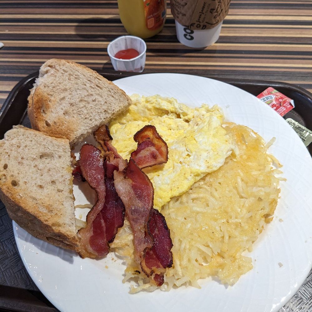 Kitchen 601 - a breakfast of eggs, bacon and toast - Salad Near Me - Saint Paul, Minnesota Kitchen 601 - a breakfast of eggs, bacon and toast - Salad Near Me - Saint Paul, Minnesota