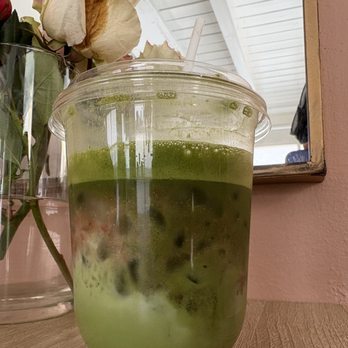 Chaîné - Summer strawberry vanilla matcha latte - Bakeries Near Me - Santa Fe, New Mexico