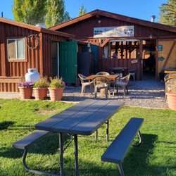 Torrey Grill & Bbq - Exterior View (this is inside a campsite)
