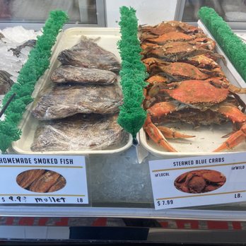 King's Seafood - Blue crabs steamed if fresh, house made smoked mullet - Seafood Markets Near Me - Port Orange, Florida King's Seafood - Blue crabs steamed if fresh, house made smoked mullet - Seafood Markets Near Me - Port Orange, Florida