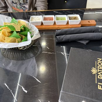 El Patron Cocina Mexicana - Saint Patty's chips in their dip that's out of this world. - Mexican Near Me - Tulsa, Oklahoma