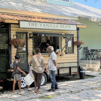 Vanilla Bean Bakery and Coffee - Food Trucks Near Me - Odessa, Florida Vanilla Bean Bakery and Coffee - Food Trucks Near Me - Odessa, Florida