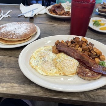 Diego's Farm - Full breakfast - Breakfast & Brunch Near Me - Las Vegas, Nevada Diego's Farm - Full breakfast - Breakfast & Brunch Near Me - Las Vegas, Nevada