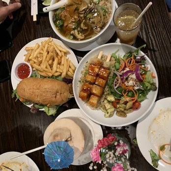 Variable Cafe - My Son's Pho Little Venice Bowl Organic Fresh Coconut Ginger Lemonade Sunset Strip Burger - Vegan Near Me - Los Angeles, California