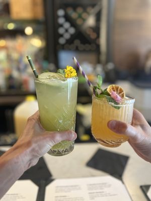 LoLo American Kitchen and Craft Bar by null