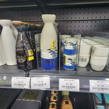 Kimchi Mart - SAKE SETS - Seafood Markets Near Me - Fort Lauderdale, Florida