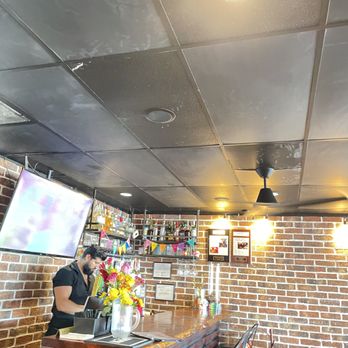 Amelias Mexican Kitchen - Bar in the interior - Mexican Near Me - Tucson, Arizona Amelias Mexican Kitchen - Bar in the interior - Mexican Near Me - Tucson, Arizona