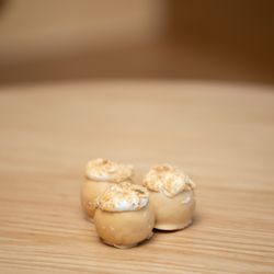 Bru Coffee House - Cake Balls