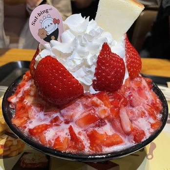 Sulbing - Strawberry Bingsoo - Desserts Near Me - Santa Clara, California Sulbing - Strawberry Bingsoo - Desserts Near Me - Santa Clara, California