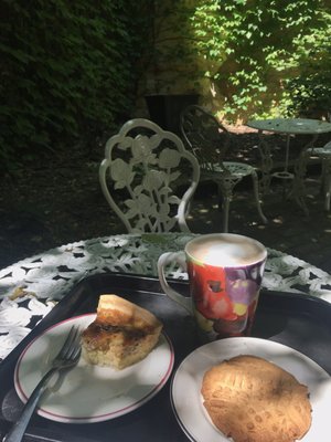 JILLY BEANS - 30 Photos & 23 Reviews - 2 N Howell St, Hillsdale