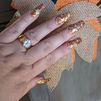 Nails Expression - Thanksgiving sparkle - Nail Salons Near Me - San Diego, California