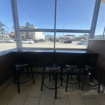 Chicken Maison - Seating area - Mediterranean Near Me - Hawthorne, California Chicken Maison - Seating area - Mediterranean Near Me - Hawthorne, California