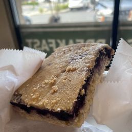 Blueberry Fruit Crumb Bar