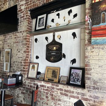 Il Panificio USA - a brick wall in a restaurant - Pizza Near Me - Sarasota, Florida