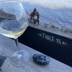 L'Abri Cotier - Table by the sea