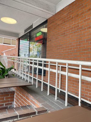 Headlines Diner & Grill by null