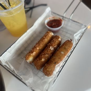 Fatboys - Destin - Burgers Near Me - Destin, Florida