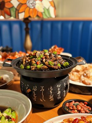 Yum Cha Chinese Kitchen & Bar 姑苏里 by null