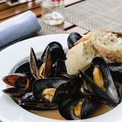 Cafe Flo - Mussels at Cafe Flo