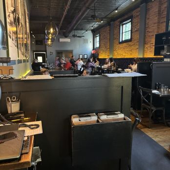 Hootch and Banter - Inside - New American Near Me - Frederick, Maryland