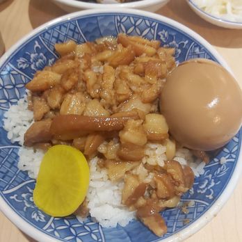 Hoja - Pork Rice - Desserts Near Me - Markham, Ontario