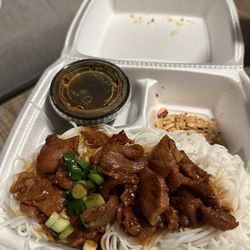 Pho 88 - Pork vermicelli bowl