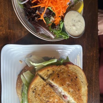 Kicker's - Smashed crab and beef melt - Seafood Near Me - Morro Bay, California