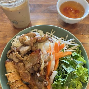 PHO Heaven - Pork and spring rolls - Vietnamese Near Me - Pearl City, Hawaii PHO Heaven - Pork and spring rolls - Vietnamese Near Me - Pearl City, Hawaii