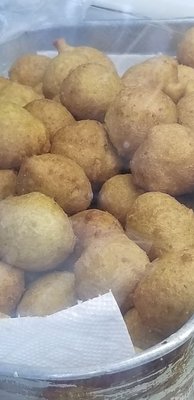 Shereen's Guyanese Bakery & Roti by null