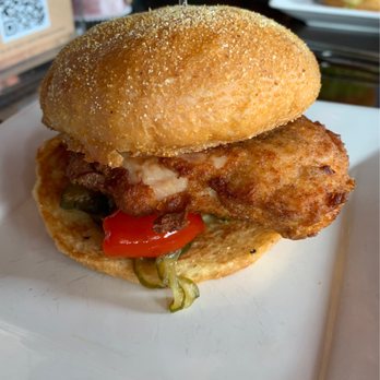 Bosscat Kitchen & Libations - CRISPY FRIED CHICKEN SANDWICH - New American Near Me - Irvine, California
