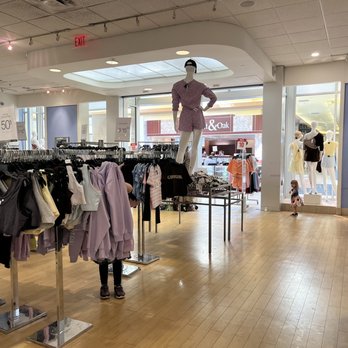 Charlotte Russe - Interior - Accessories Near Me - Louisville, Kentucky