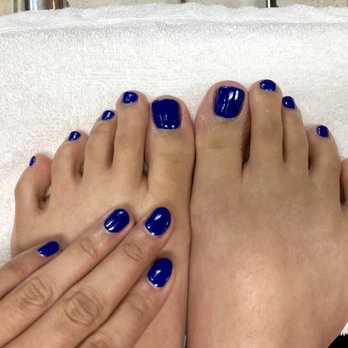 Big Apple Nail & Spa - Gorgeous blue gel nail color!!! Michelle is the BEST! - Nail Salons Near Me - Woodstock, Georgia