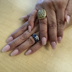 Nails by Anh - Last 4 weeks