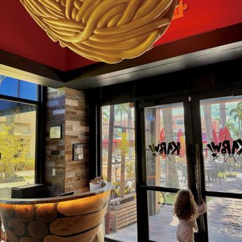 Kapow Noodle Bar - Asian Fusion Near Me - Boca Raton, Florida