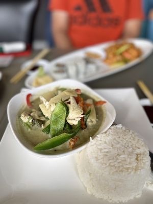 BAITONG Thai & Sushi Bar Restaurant by null