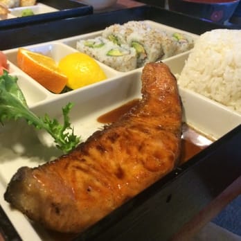 Ocean World - Lunch bento box with salmon - Sushi Bars Near Me - Indianapolis, Indiana