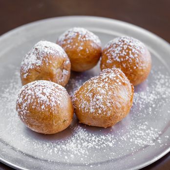 Selden Pizza - Zeppoles - Pizza Near Me - Selden, New York