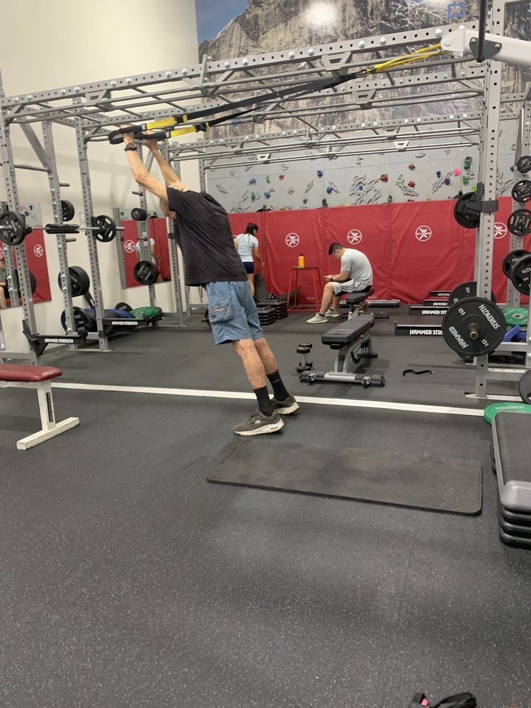 CRESCENTA VALLEY FAMILY YMCA Updated September 2024 45 Photos & 40