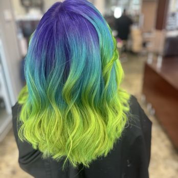Salon Relini - @hairbyguadalupe - Hair Salons Near Me - Downey, California Salon Relini - @hairbyguadalupe - Hair Salons Near Me - Downey, California