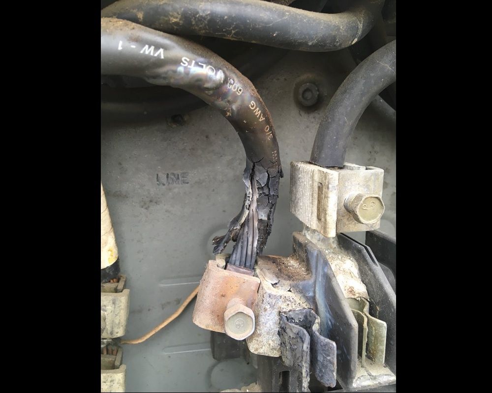 Slide of 5 Star Electricians