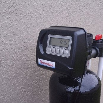 Crown Water Services - Filter head - Water Purification Services Near Me Crown Water Services - Filter head - Water Purification Services Near Me